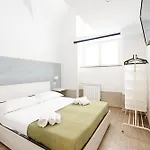 Hermann Apartment Catania