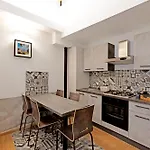 Hermann Apartment